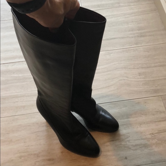 Prada Black leather knee high boots with zipper - Picture 5 of 5